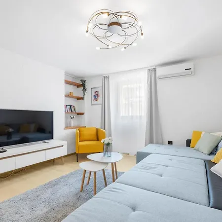 Sunny Sky Novigrad Istria